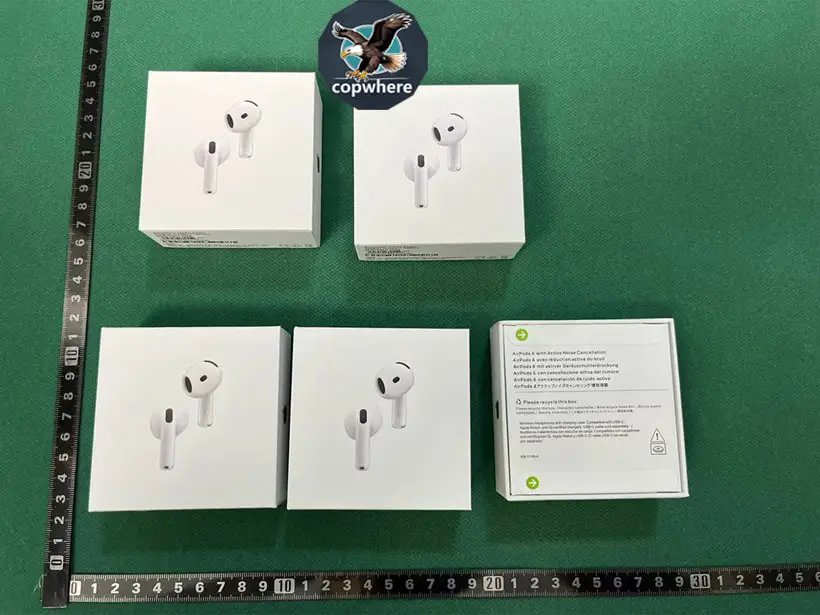 Apple AirPods Max ear phone headphone watch